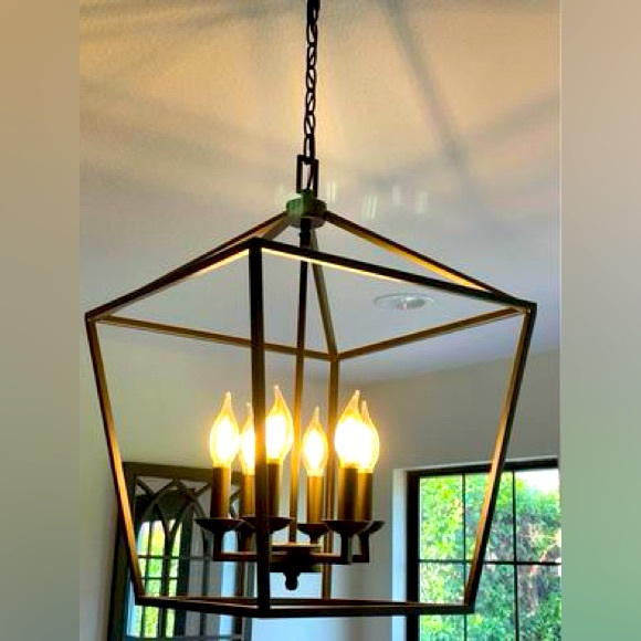 Other - 6-Bulb Lantern Chandelier Lightbulbs included
